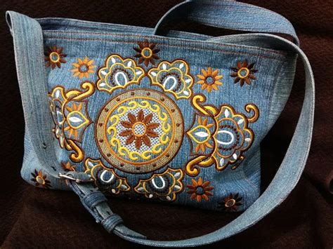 embroidered purses design and techniques Doc