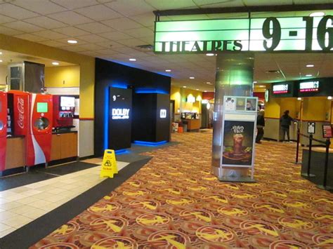 emeryville movie theater showtimes