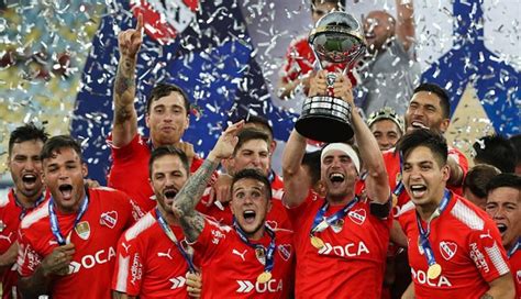 equipo rojo independientes usa Doc