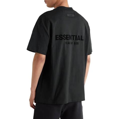 essential shirt black