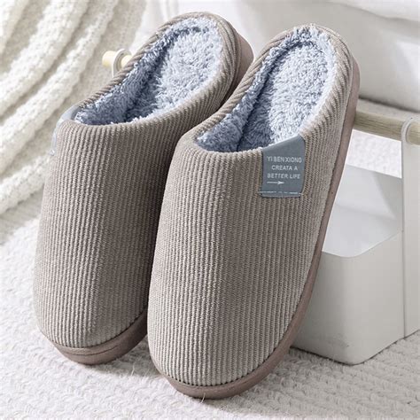 extra wide slippers for men