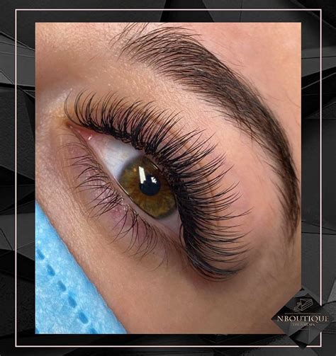 Eyelash Extensions Near Me