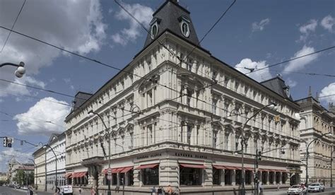 famu international students prague
