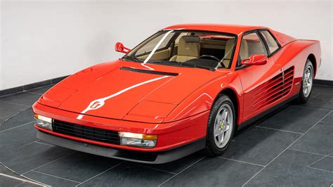 ferrari testa rossa v 12 PDF