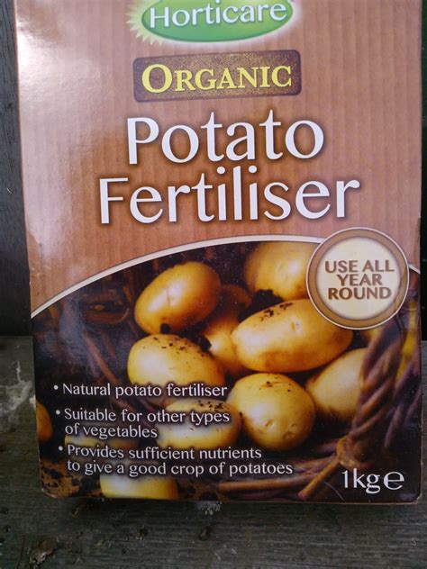 fertilize for potatoes