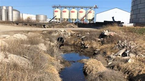 fertilizer spill iowa