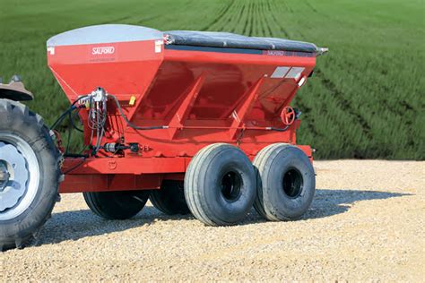 fertilizer spreader agriculture