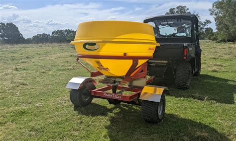 fertilizer spreader tow