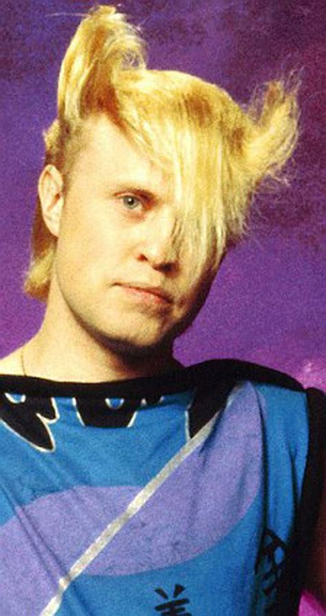 flock of seagulls lead singer