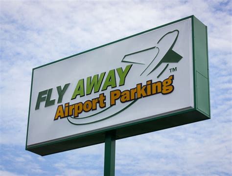 fly away airport parking