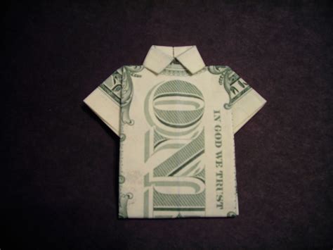 fold dollar shirt