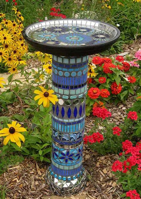 garden mosaics 19 beautiful mosaic projects for your garden Reader