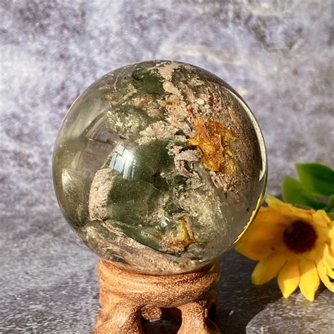 garden quartz sphere