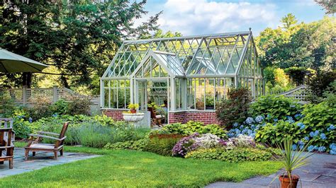 gardening under glass an illustrated guide to the greenhouse PDF