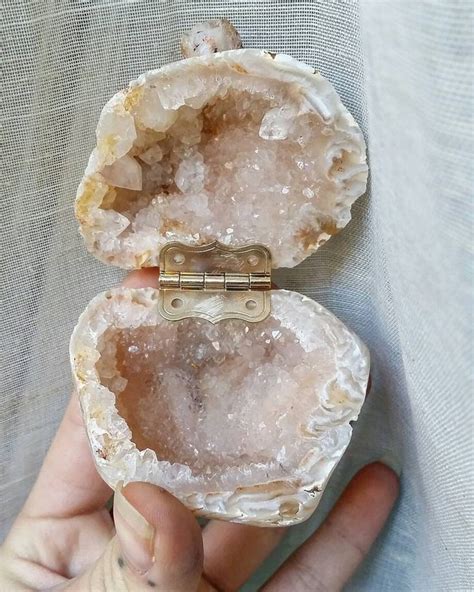 geode ring box