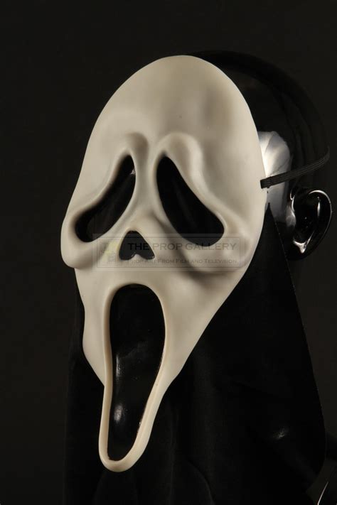 ghostface original mask