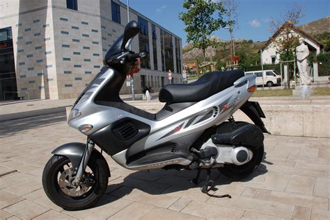 gilera runner 200 vxr manual Kindle Editon