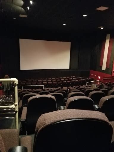 gilroy movie theaters