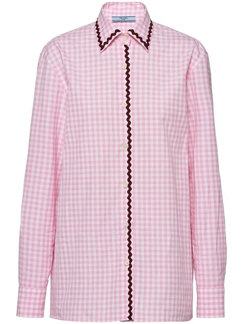 gingham pattern shirt