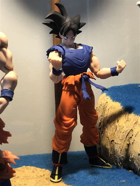 goku blue shirt