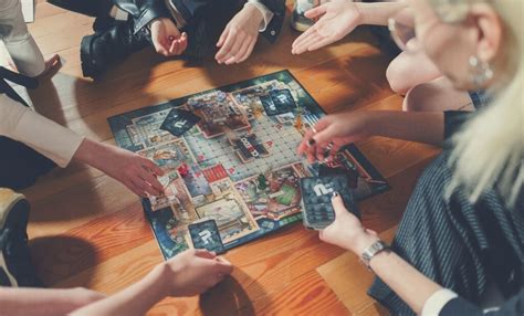 good 8 player board games