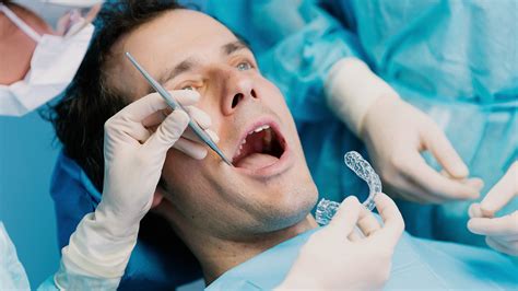 good dentist for wisdom tooth extraction in singapore