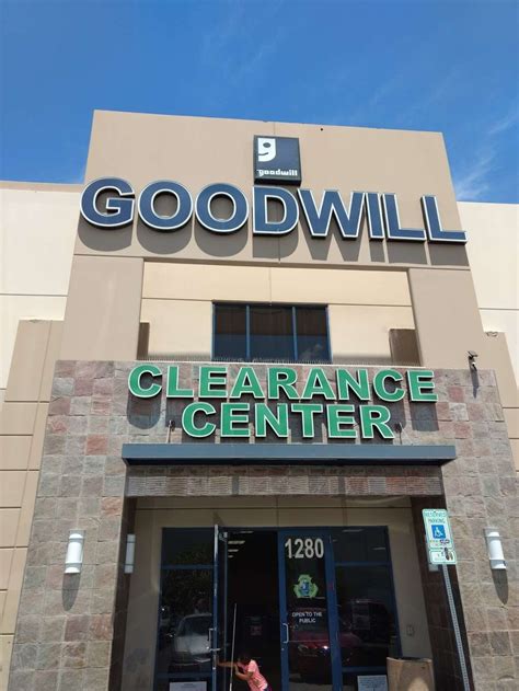 goodwill clearance center near me