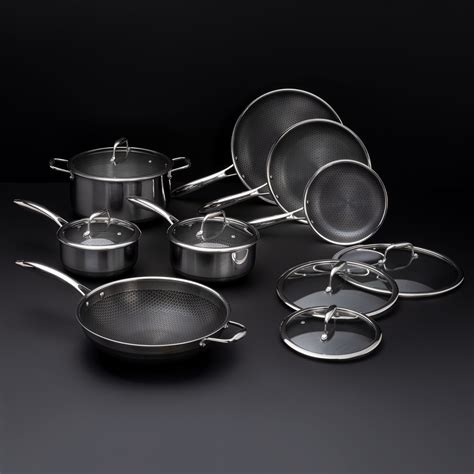 gordon ramsay saucepans