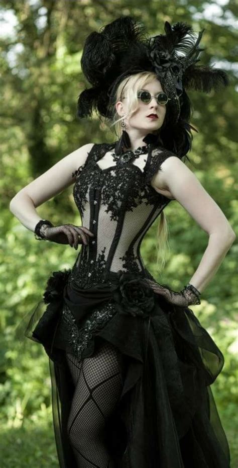 gothic steampunk fashion