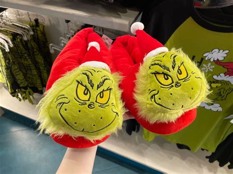 grinch slipper