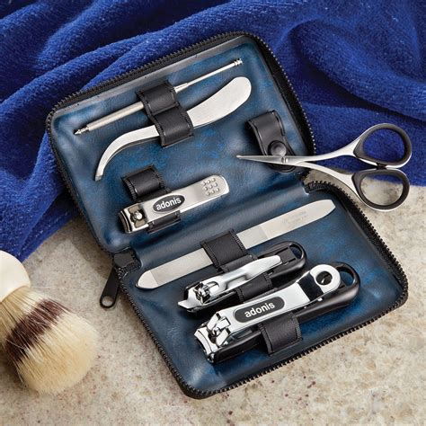 grooming kit