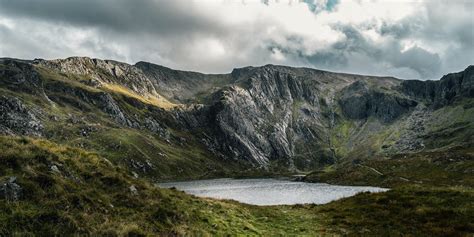 guide to welsh wales Kindle Editon