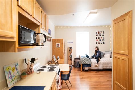 gvsu on campus housing