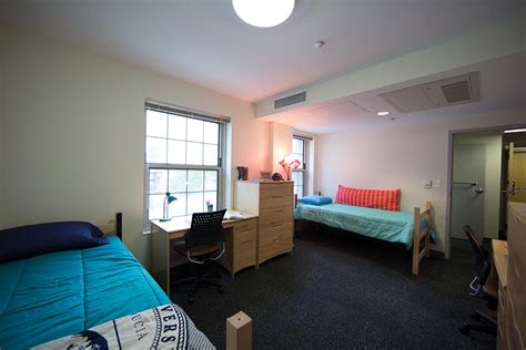 gwu summer housing