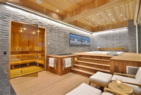 gyms with saunas