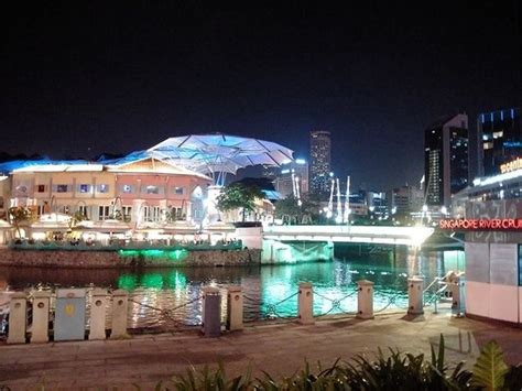 harry's riverside point