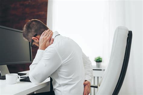 health risks of sitting at a desk all day