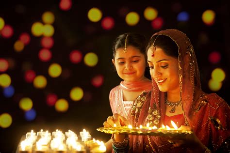here comes diwali the festival of lights Kindle Editon