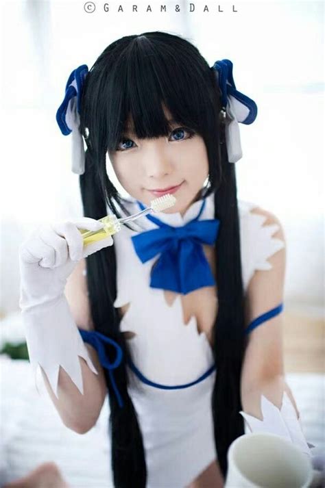 hestia cosplay