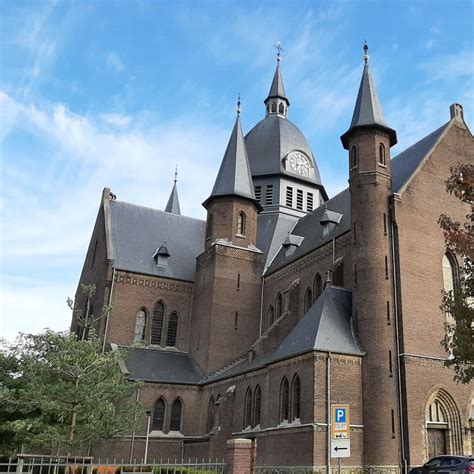 hoe katholiek is limburg de kerk en het bisdom roermond Reader