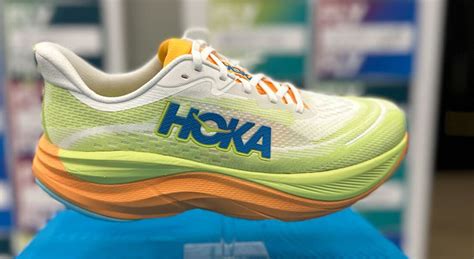 hoka skyflow