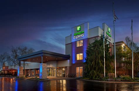 holiday inn express akron nw fairlawn