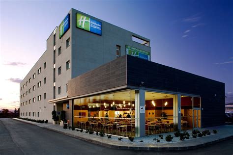 holiday inn express málaga