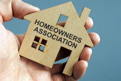 homeowners association insurance