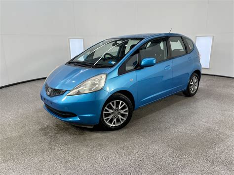 honda jazz manual hatchback Kindle Editon
