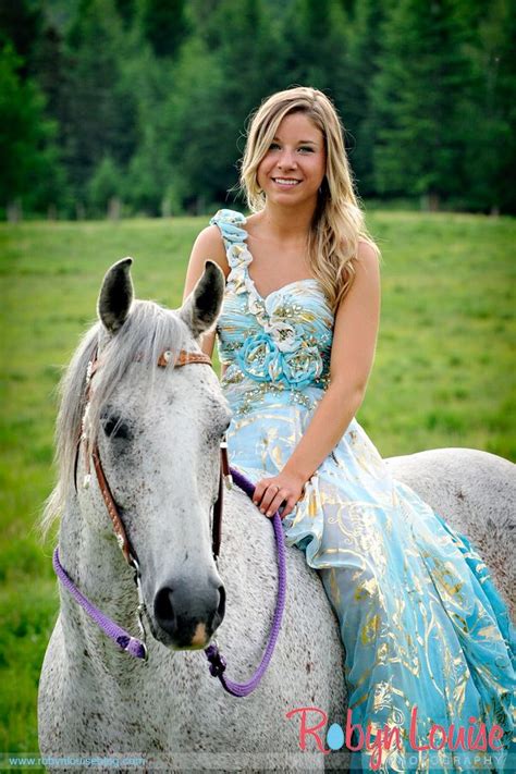 horse dress