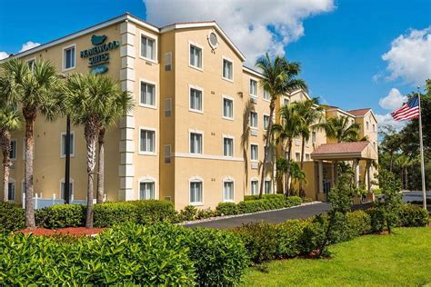 hotels bonita springs fl