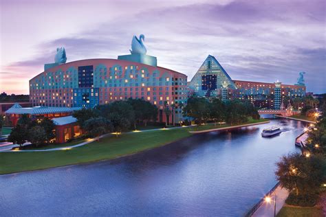 hotels close to disney world orlando