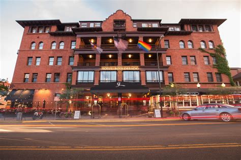 hotels near pearl st boulder co