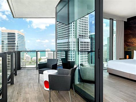 hotels with balcony miami